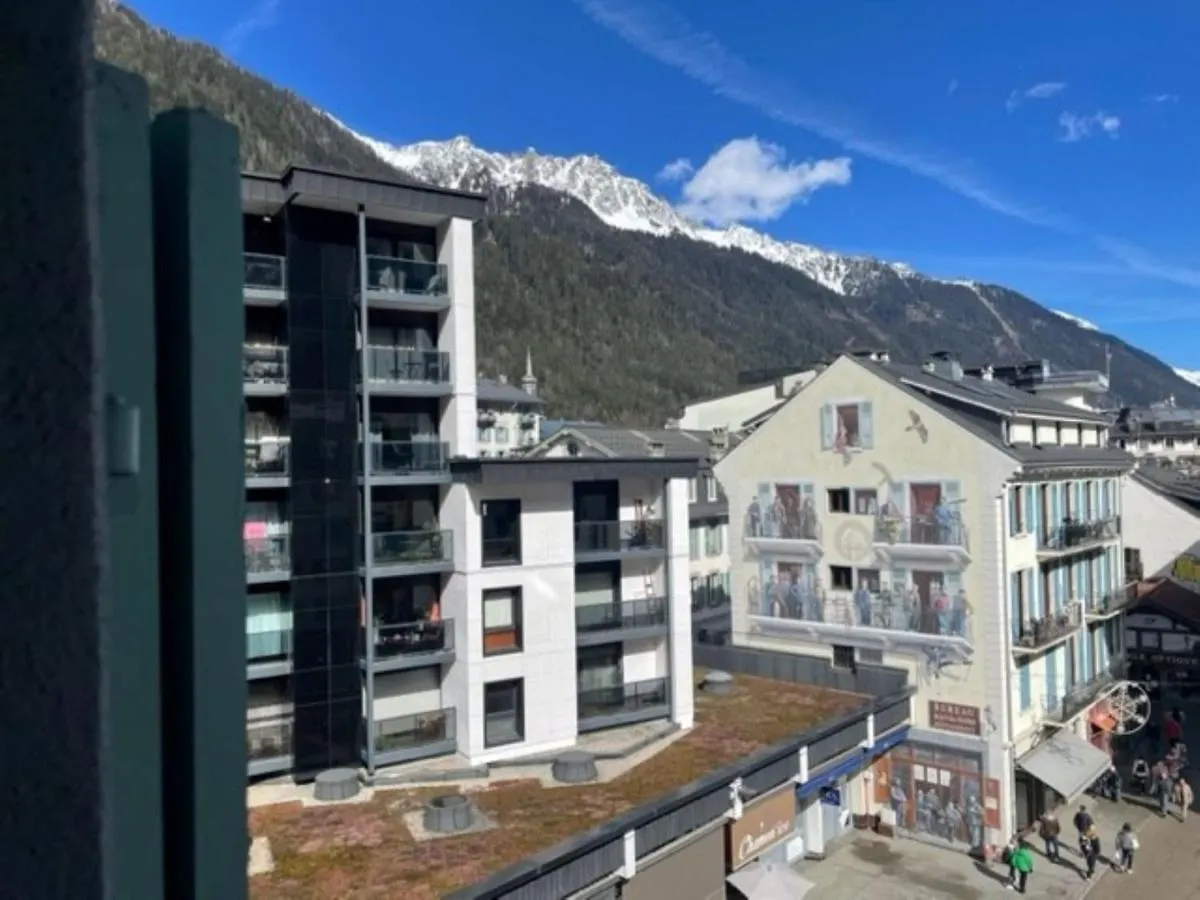 Apartment Le Pavillon By Interhome Chamonix
