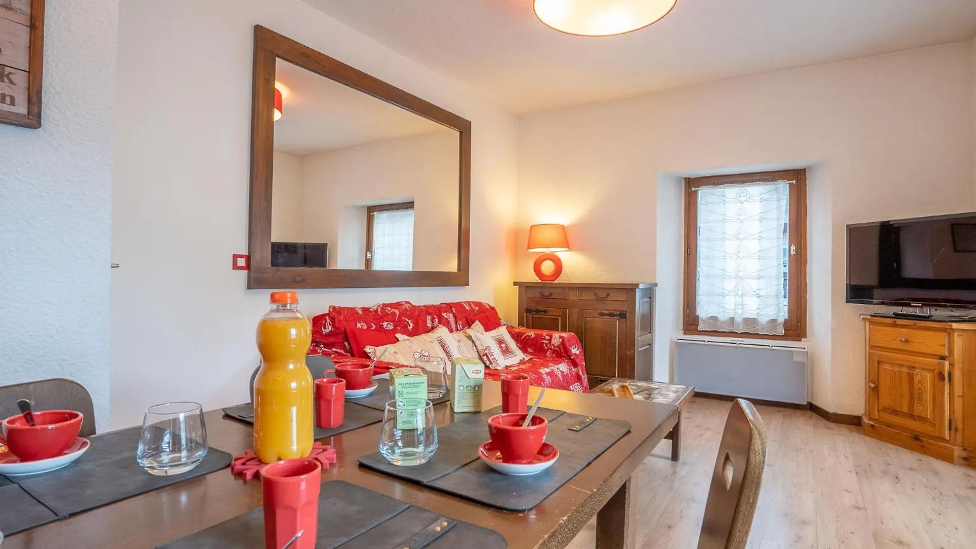 Apartment Le Pavillon By Interhome Chamonix
